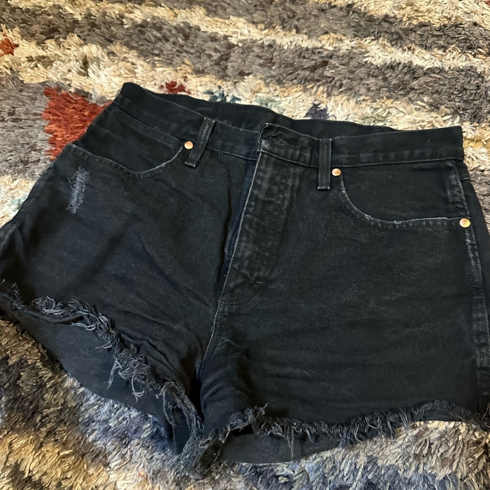 Black wrangler shorts